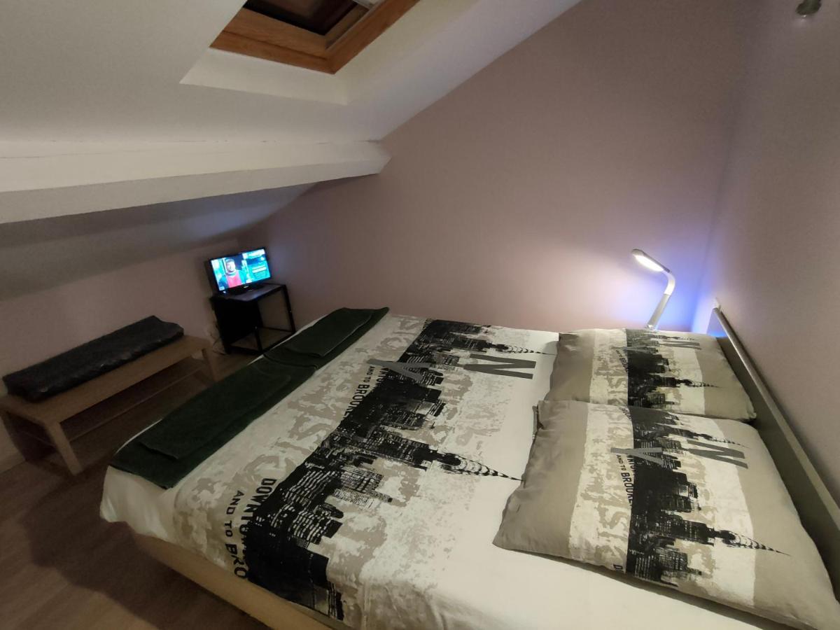 L'Escale Vichy Villa Екстериор снимка